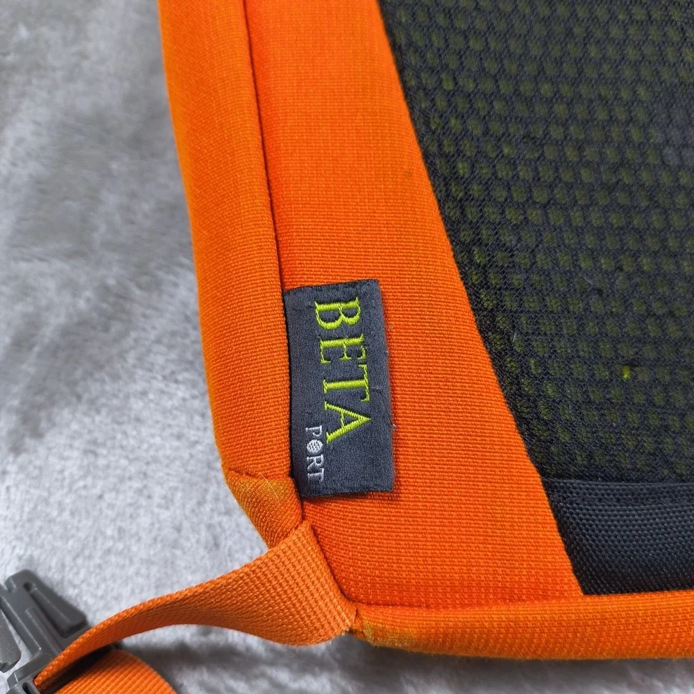 Osprey Beta Port Courier Messenger Bag Orange Laptop Shoulder Strap Padded